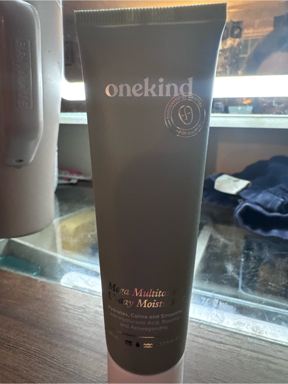 onekind Dream Cream Nighttime Moisturizer - Navy - Picture 4 of 6